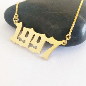 Gold Birth Year Choker Personalized Old English Number Pendant Necklace Women Men Custom Jewelry Birthday Gift Box Chain Kolye